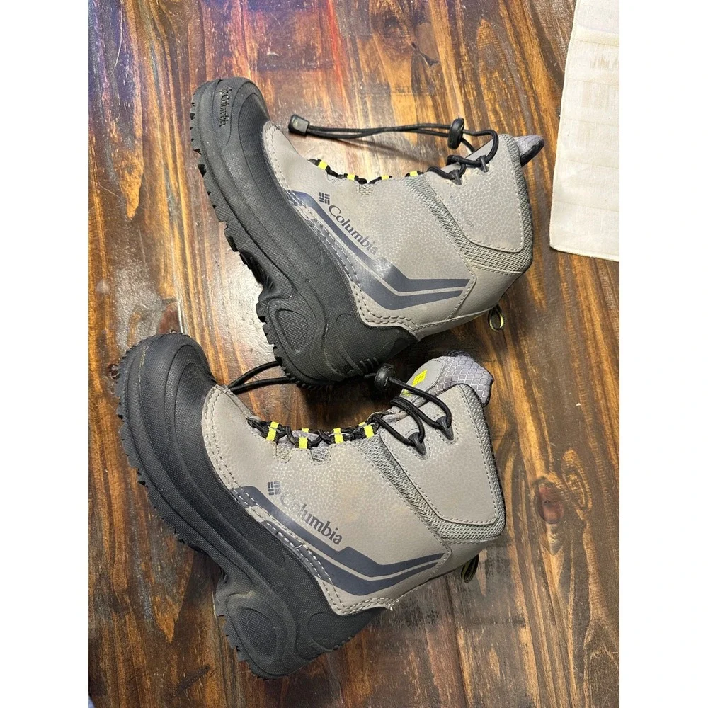 Columbia Snow Boots Kids Waterproof 200grams Insulated Winter Gray Size 4